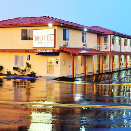 Mojave Inn Victorville Exterior photo
